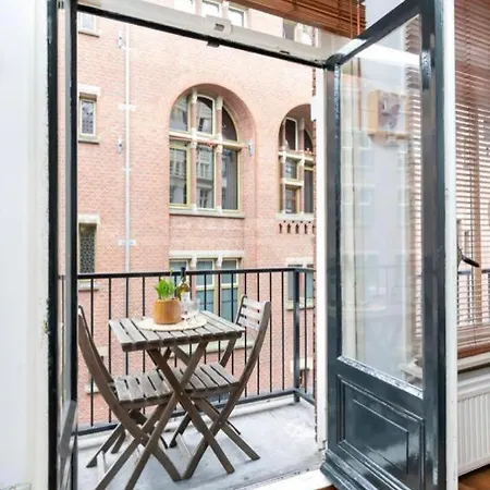 Bed & Breakfast Aemstelledamme Amsterdam